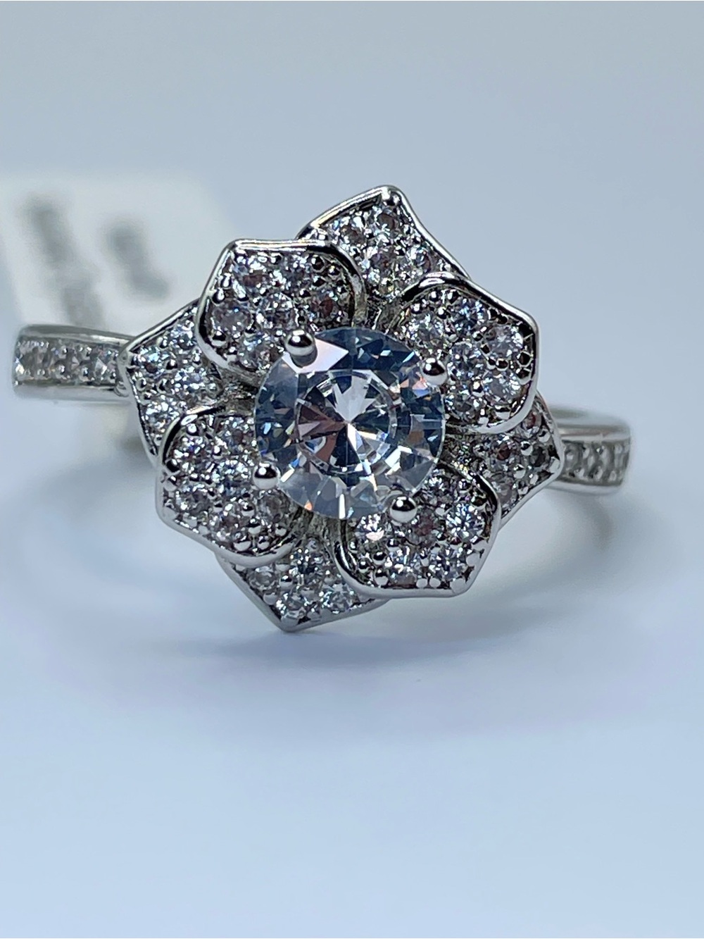 Swarovski Crystal Elements White Crystal Floral Cluster Halo Ring Sz 9 Art Deco